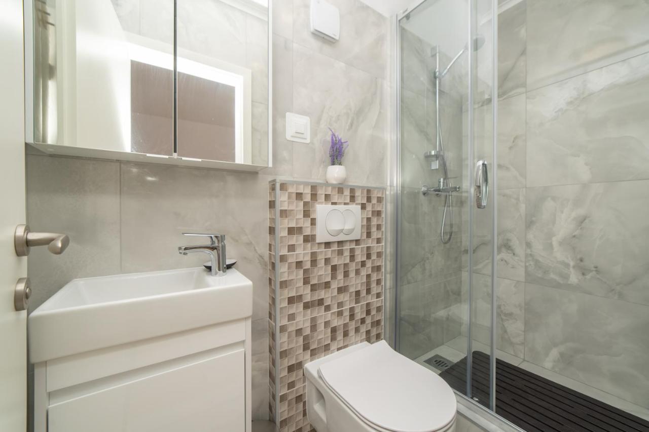 Studio Apartment Jeli ซัฟทัท ภายนอก รูปภาพ
