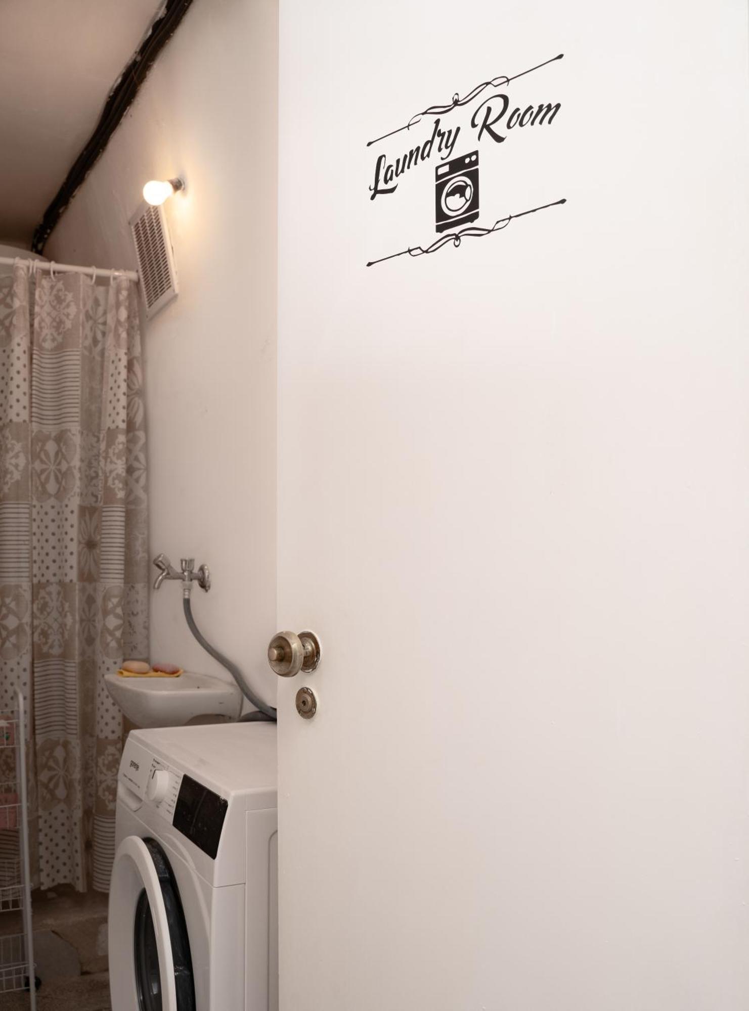 Studio Apartment Jeli ซัฟทัท ภายนอก รูปภาพ